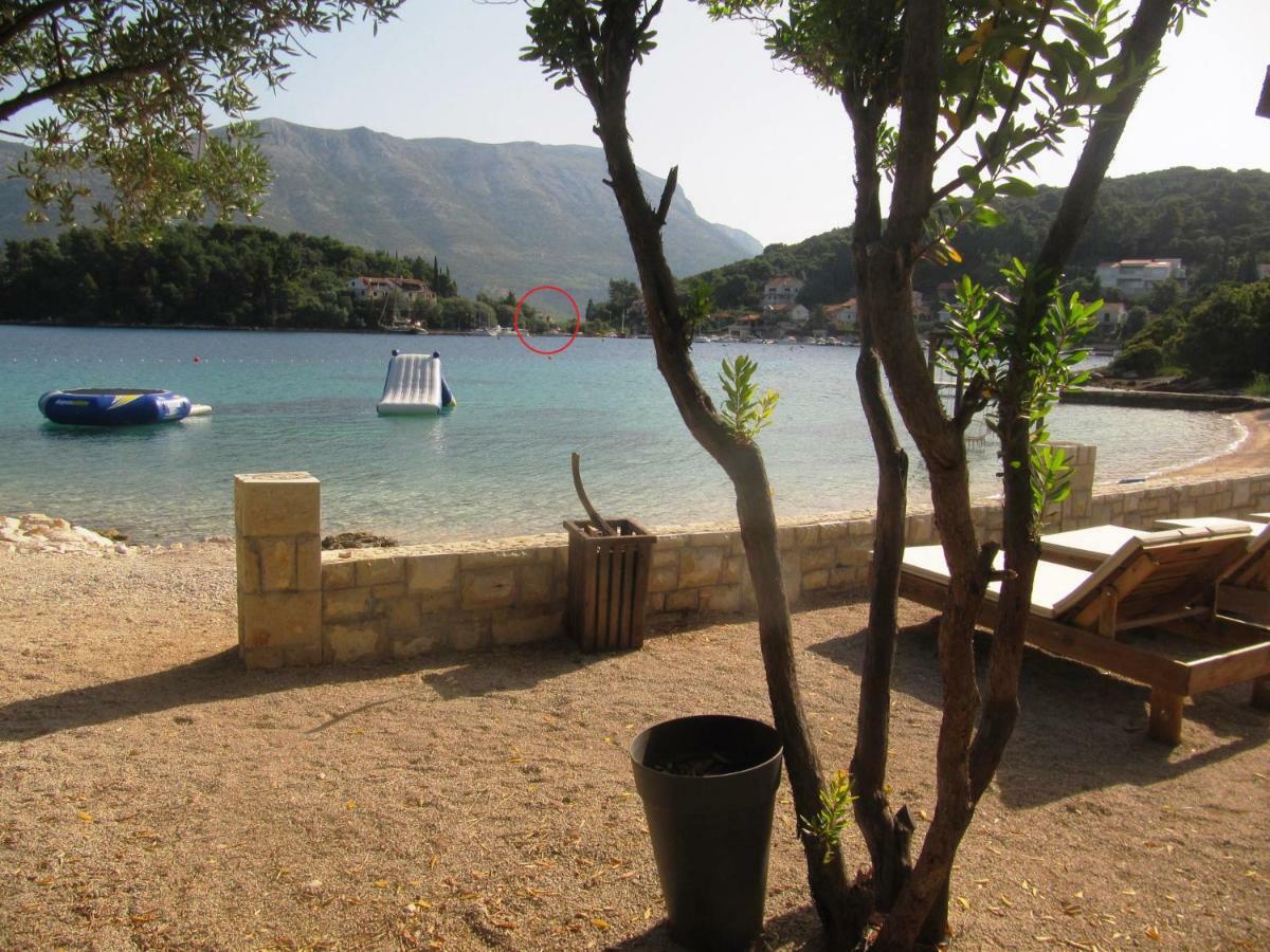 Apartmans And Rooms Dunjini Dvori Korčula Eksteriør bilde